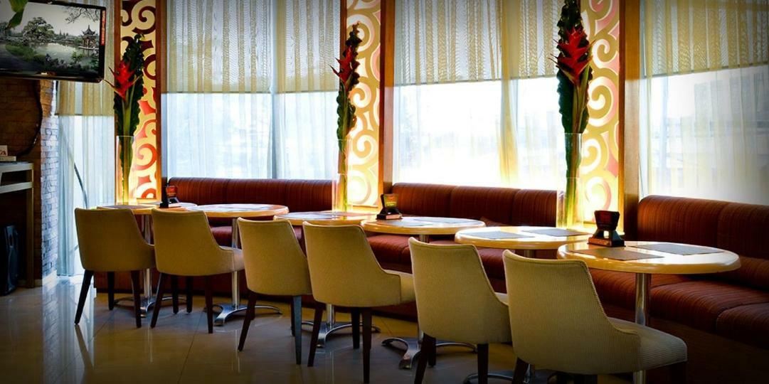 Networld Hotel Spa And Casino Pasay Esterno foto